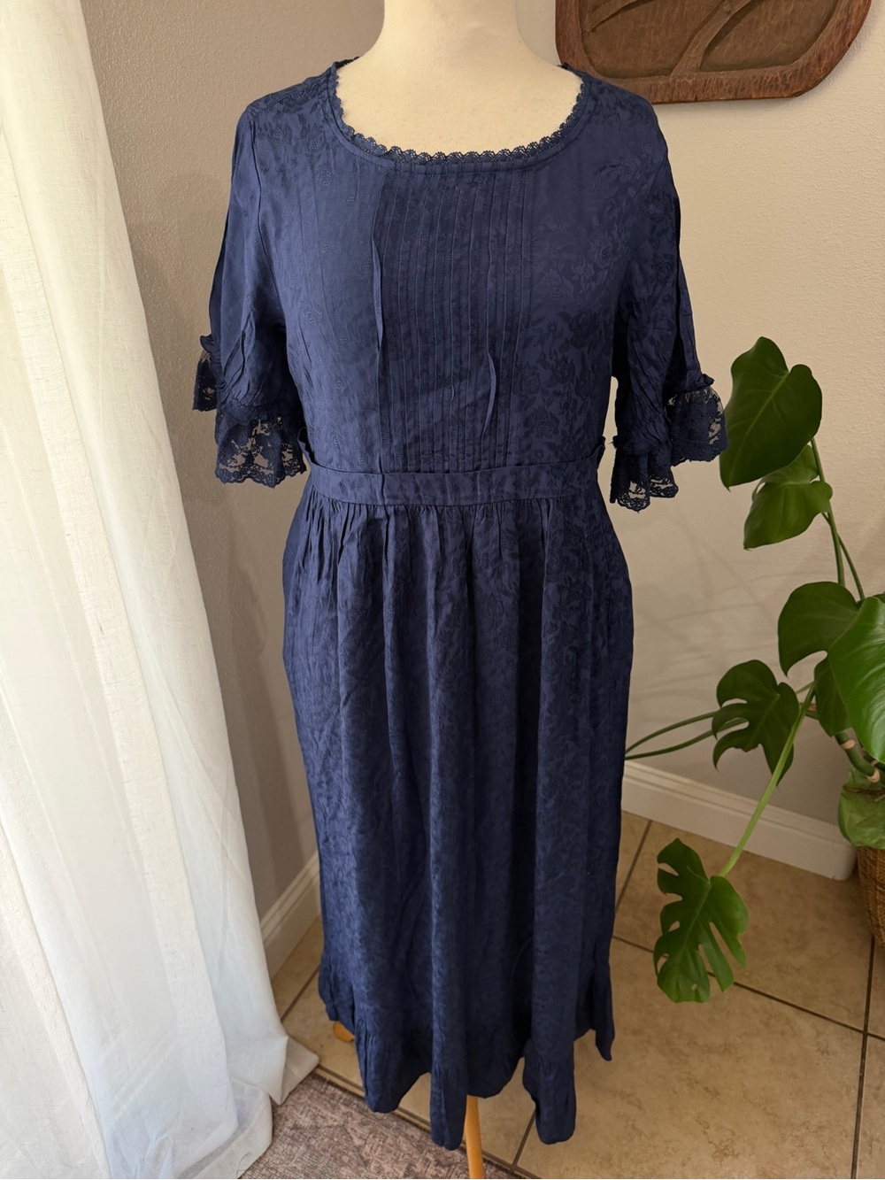 April Cornell Merry Dress Navy Jacquard Lace Sleeve Midi Dress M